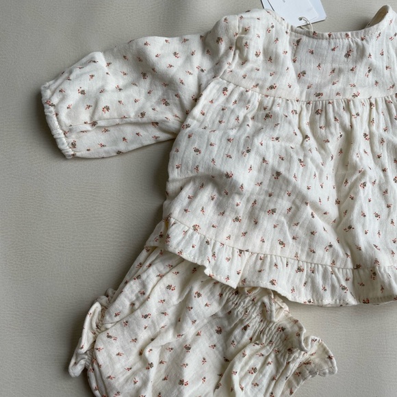Zara Baby Girl Dress with Bloomers 1-3 months - Picture 3 of 16